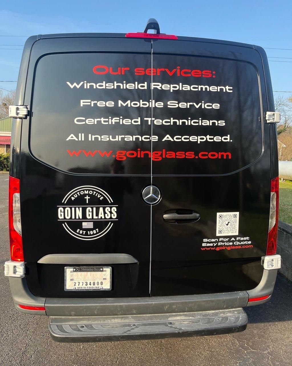 Insurance claims mobile auto glass repair service in Mt Airy, NC