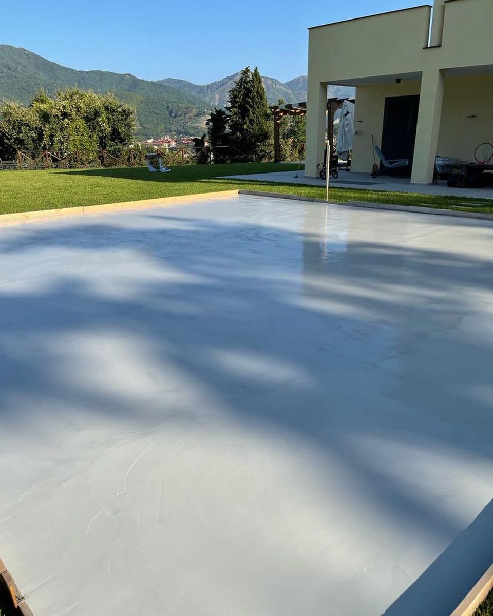 pavimentazione esterna e rivestimento piscina