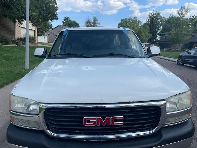 GMC windshield replacement in Aurora, CO & Boise, ID GMC windshield replacement in Aurora, CO & Boise, ID