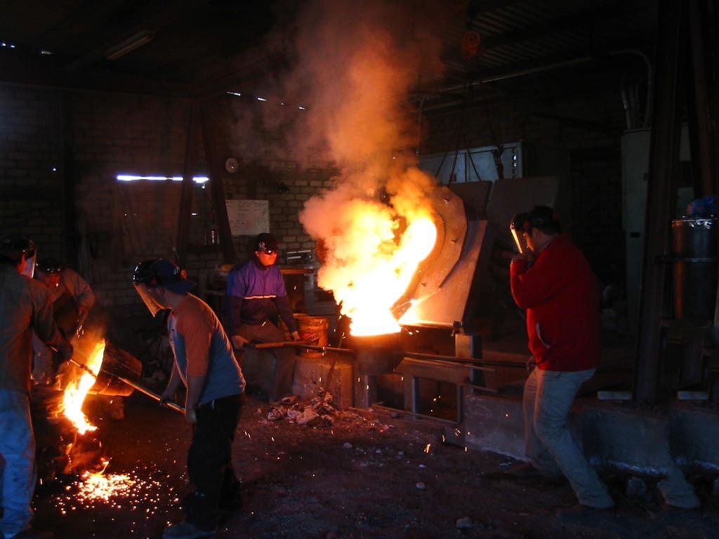 HORNO DE 500KG ACERO