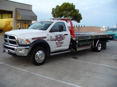 White Tow Truck - towing services in Manteca, CA