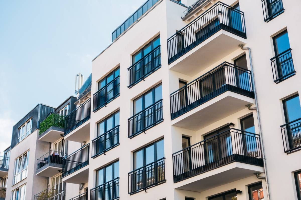 A modern apartment complex in downtown Lexington, KY