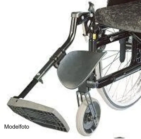 Fodstøtte til kørestol med grå fodplade og et lille forhjul.