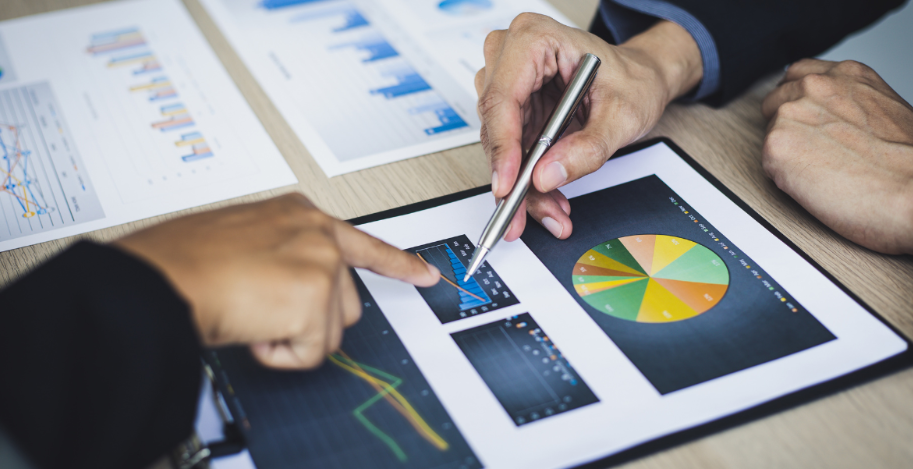 Working with a benefit consultants group gives your business expert support, smart plan design, and peace of mind around compliance.