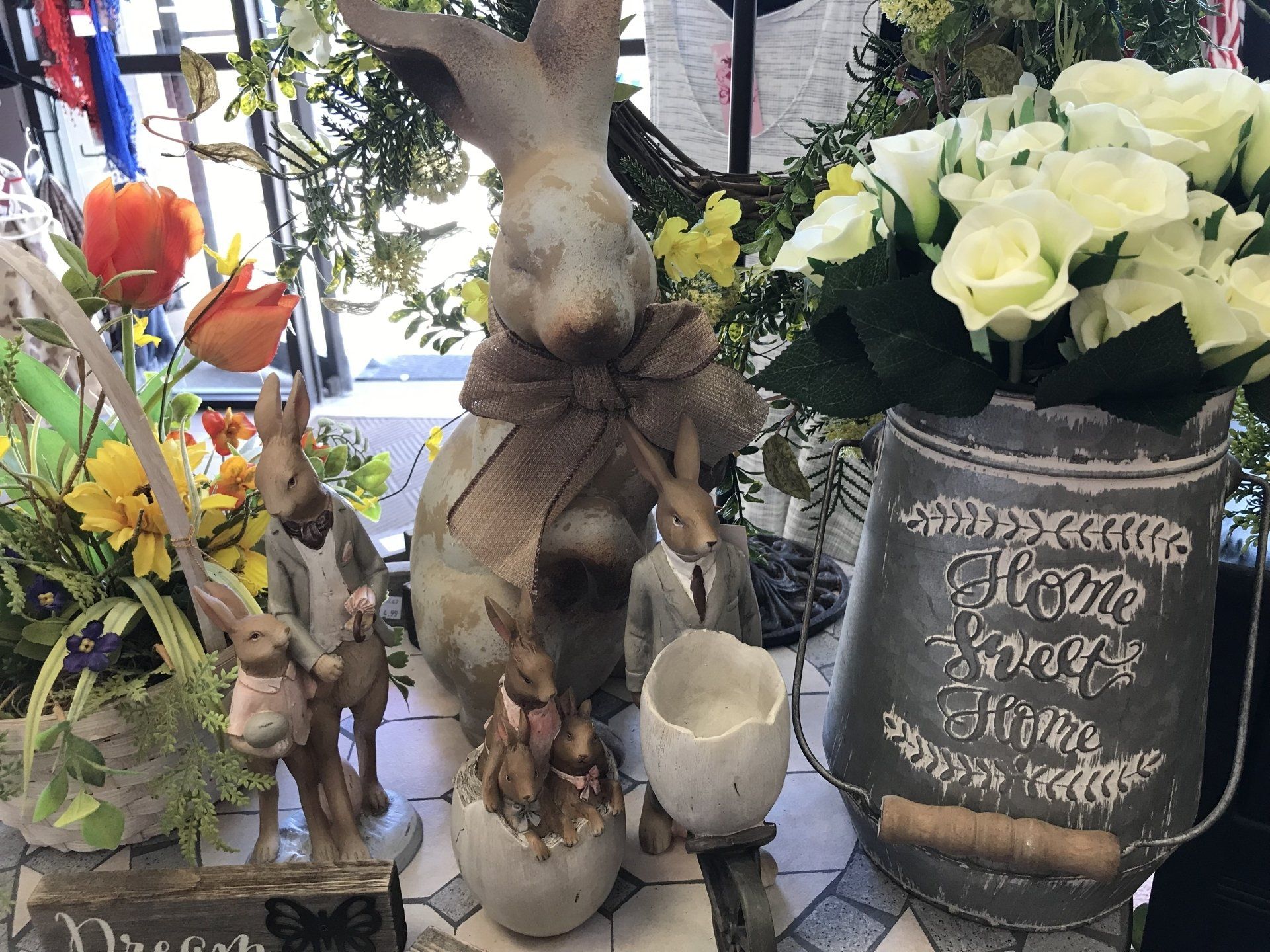 Home Decor - Absolute Design By Brenda - Topeka KS