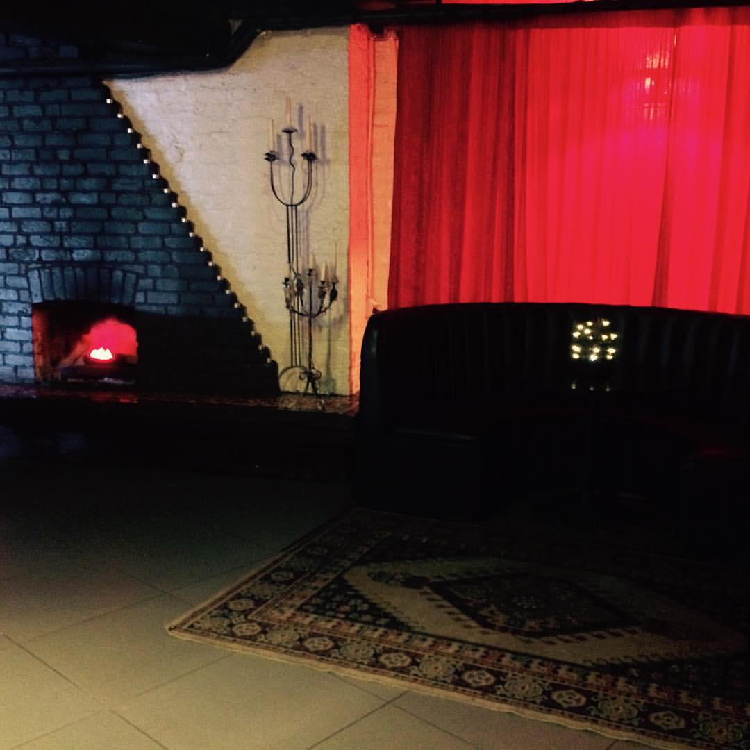 Gothic, Vampire Theme