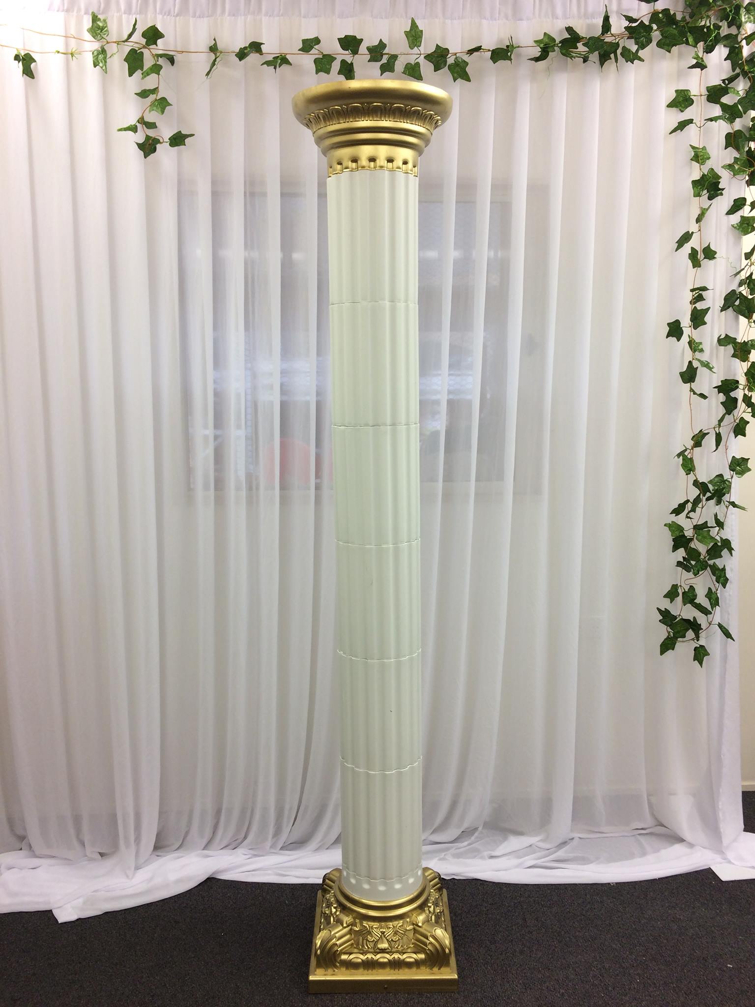 Gold and white roman column