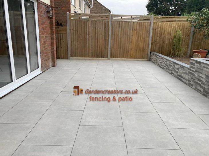 garden fencing & patios