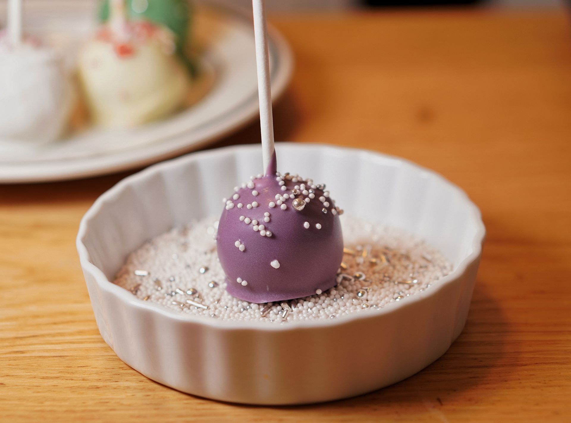 red velvet-cake pops rezept