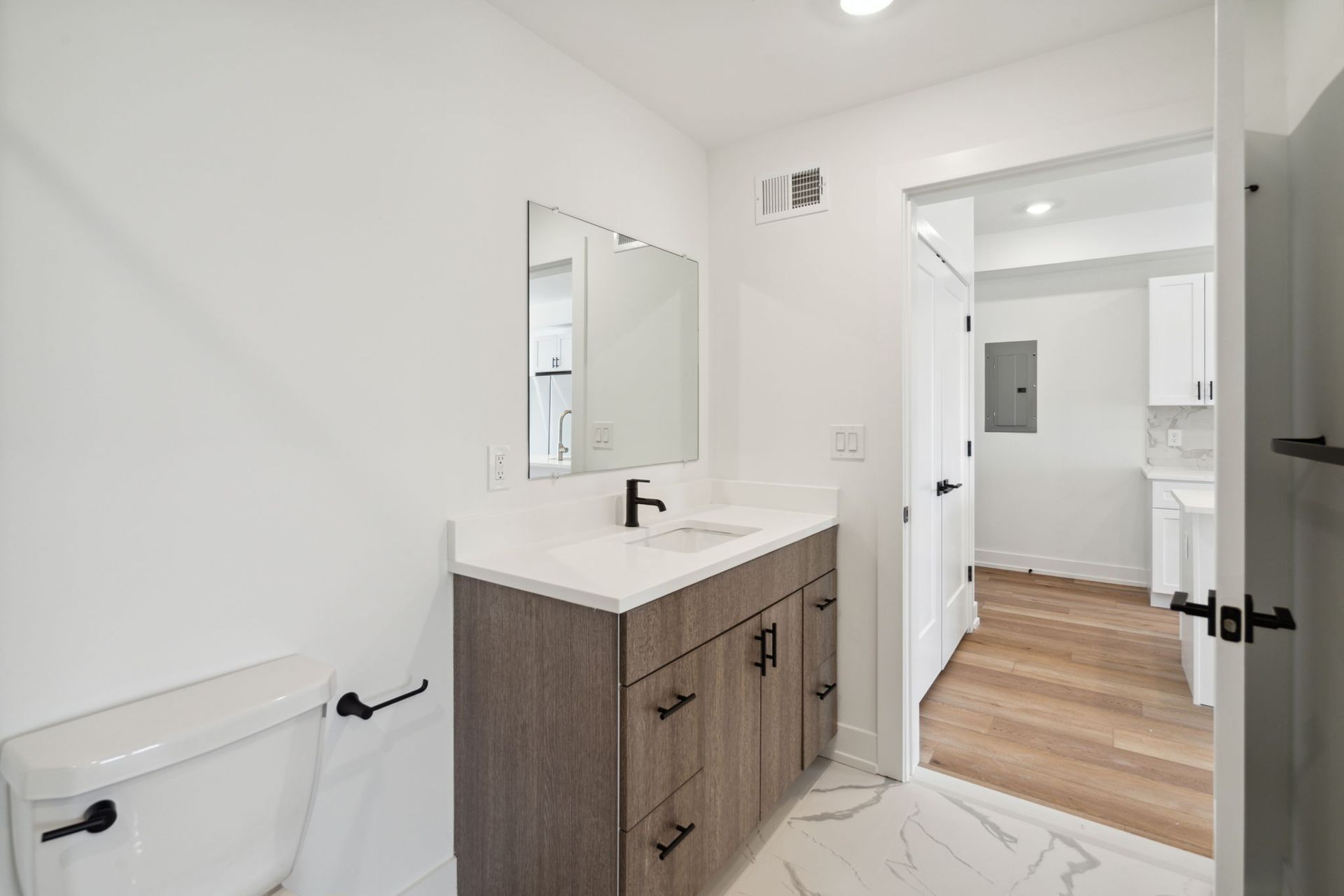 Interior photos of The Crown on Leland apartments in Fairmount, Philadelphia.