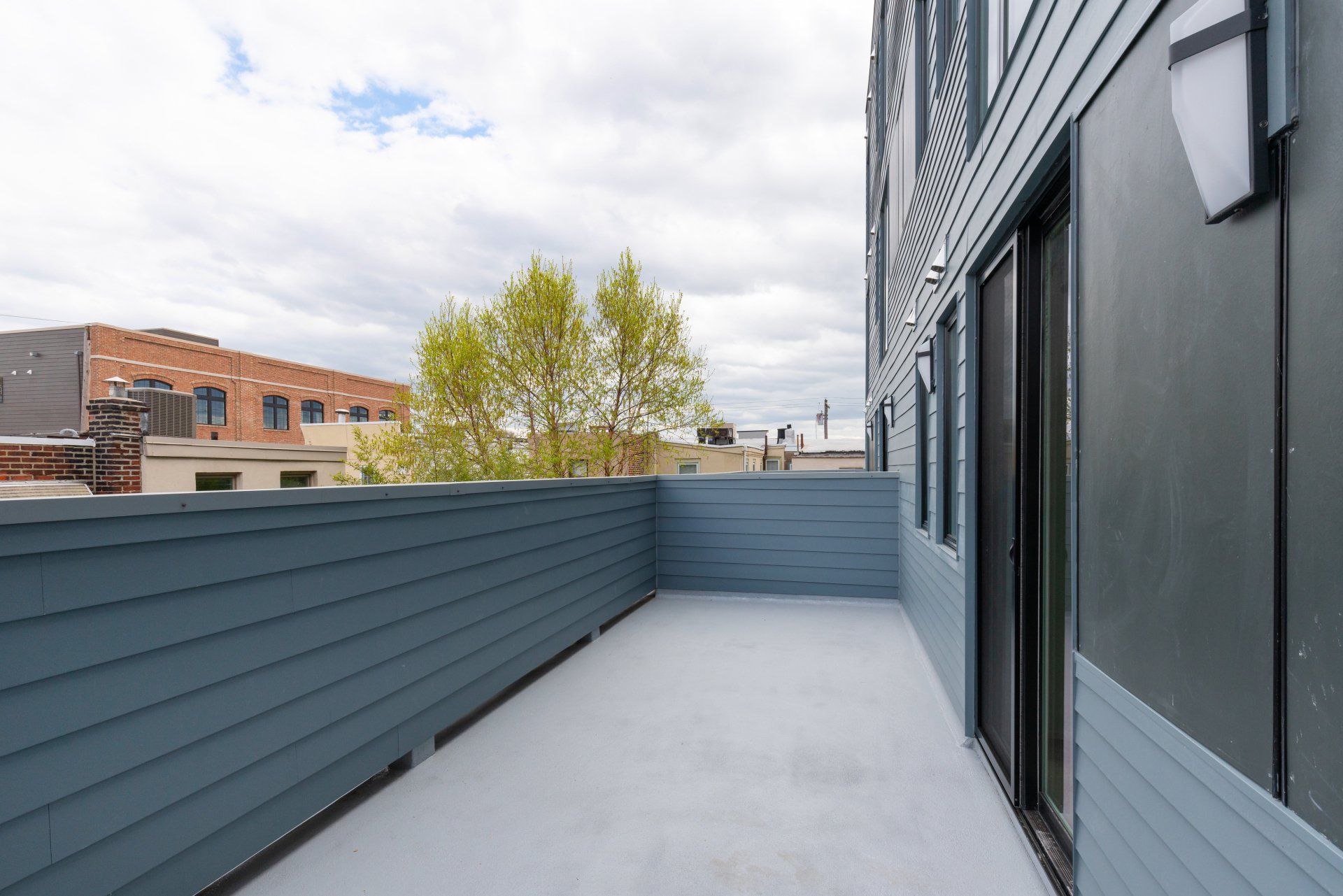 Juniper Balcony Photo