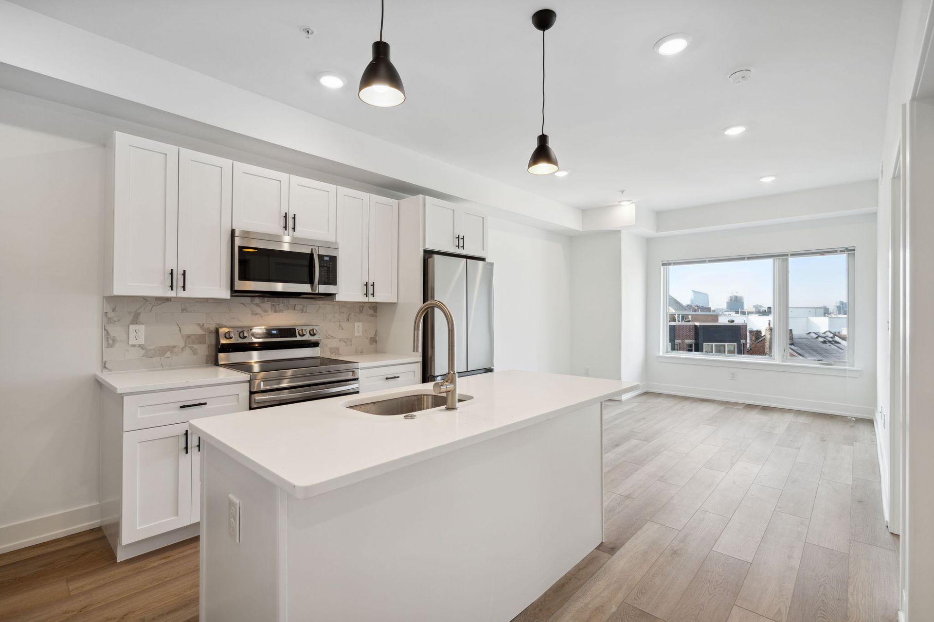 Interior photos of The Crown on Leland apartments in Fairmount, Philadelphia.