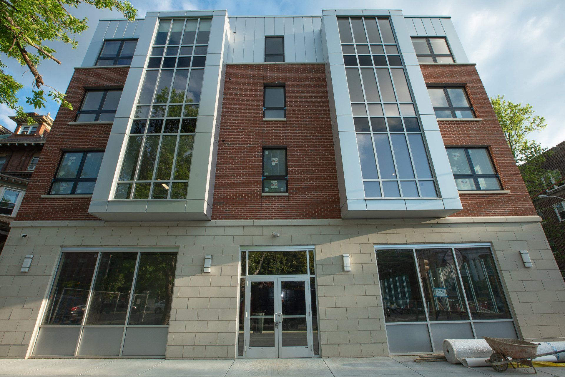Spruce Square Exterior Photo