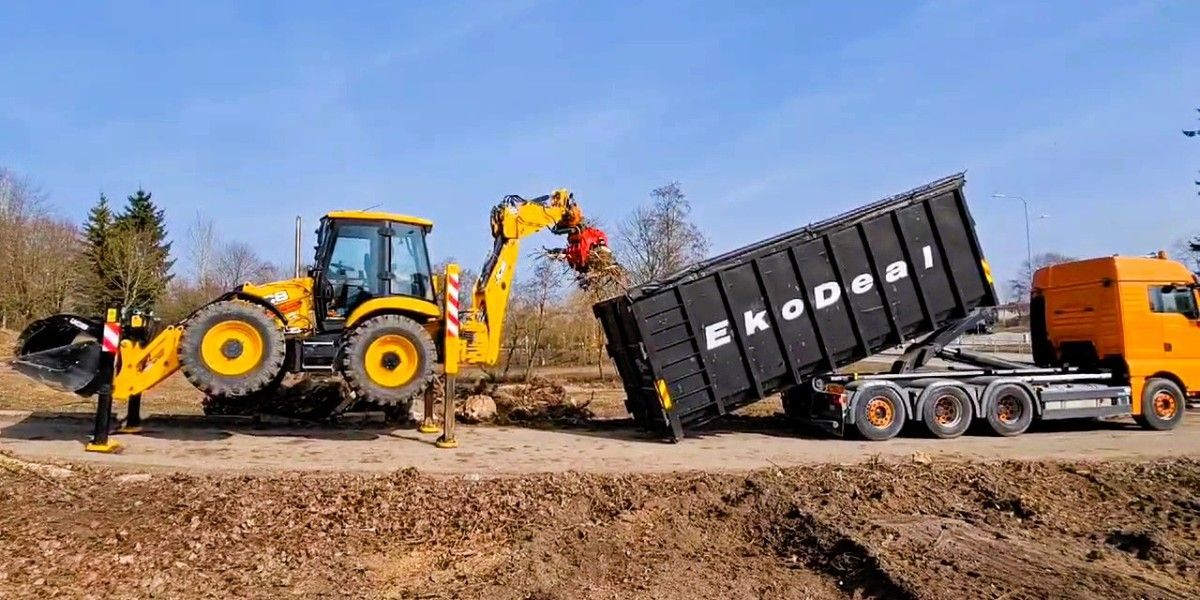 Universālais pašizgāzējs JCB 5CXW15H5WA | EkoDeal, SIA