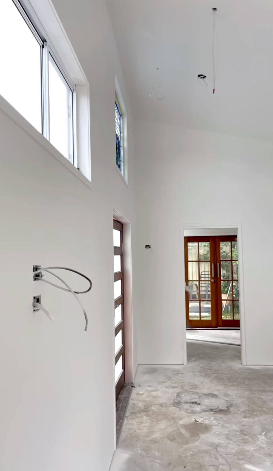 Newly painted white walls — Interior Painting on the Gold Coast, QLD