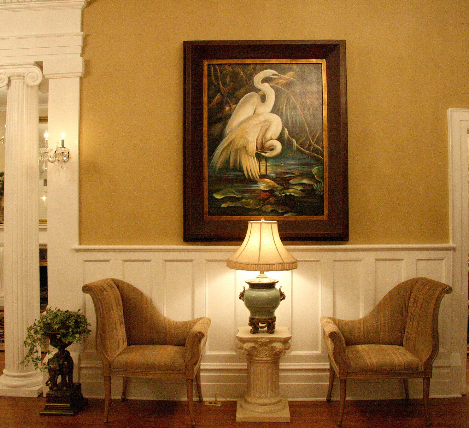 foyer-sitting-area
