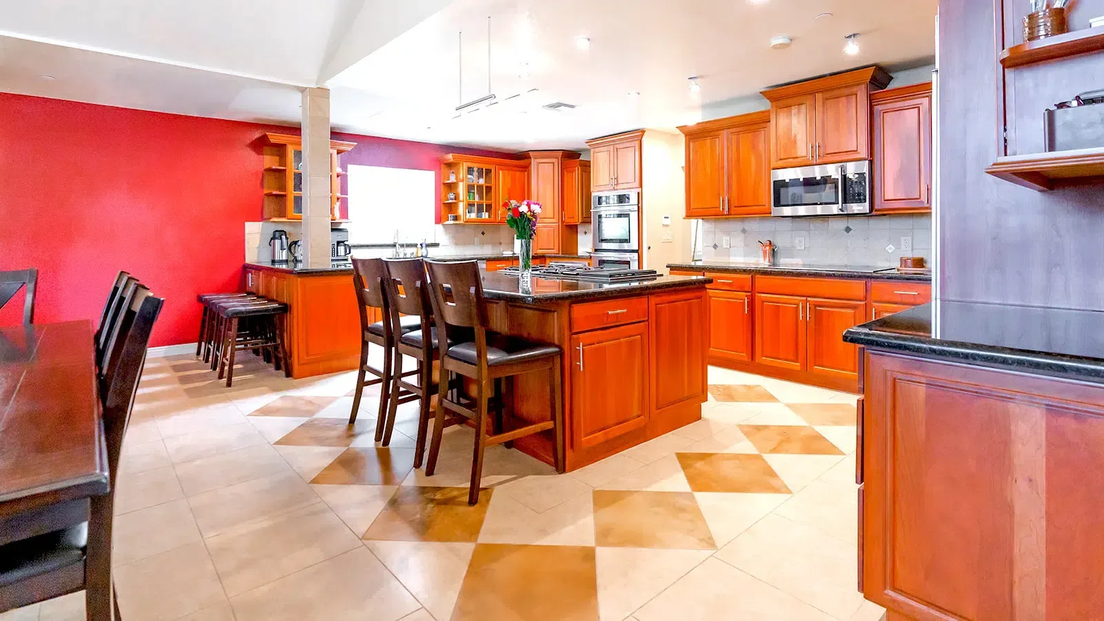Luxury Addiction Treatment in Phoenix, Arizona - Rose Garden