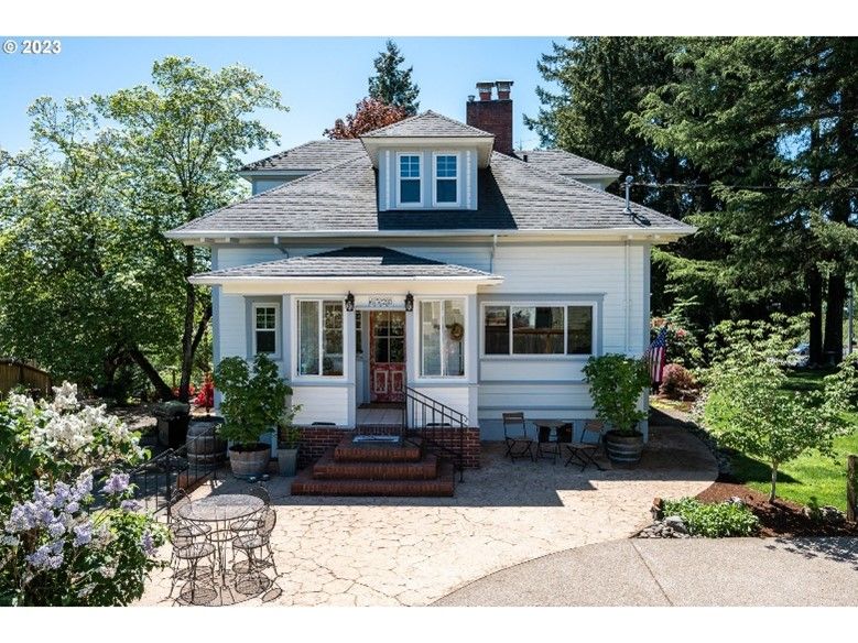 6790 SW Larkspur Place House