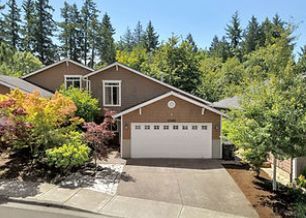 11068 NW Leahy Road House