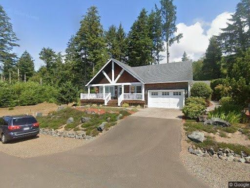 895 SW 67th Place House