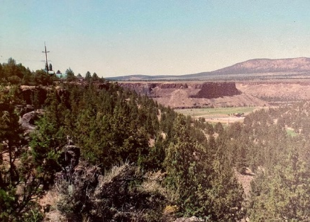 6790 SW Larkspur Place House