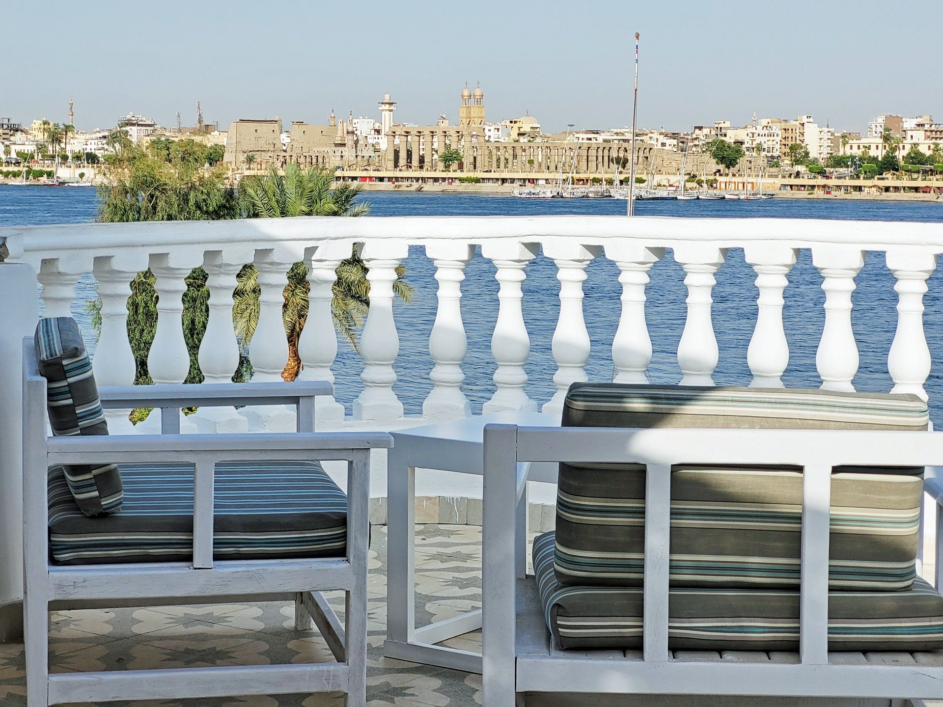 INLUXOR Nile apartments holiday apartments on the West Bank of Luxor