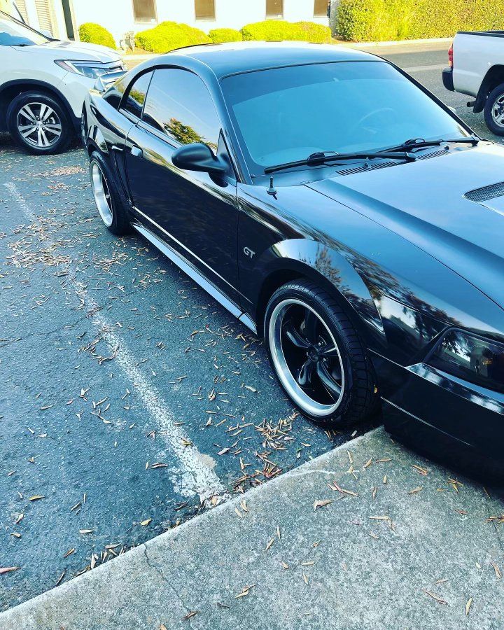 Fresno Auto Detailing - Black Ford Mustang