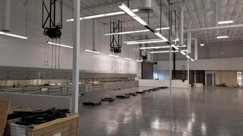 Mechanic Equipment — Spacious Mechanic Shop in North Hollywood, CA