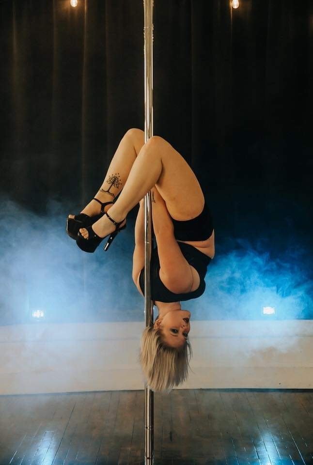 Vertical Vixens Pole Fitness - Pole Dancing and Dance Fitness Classes