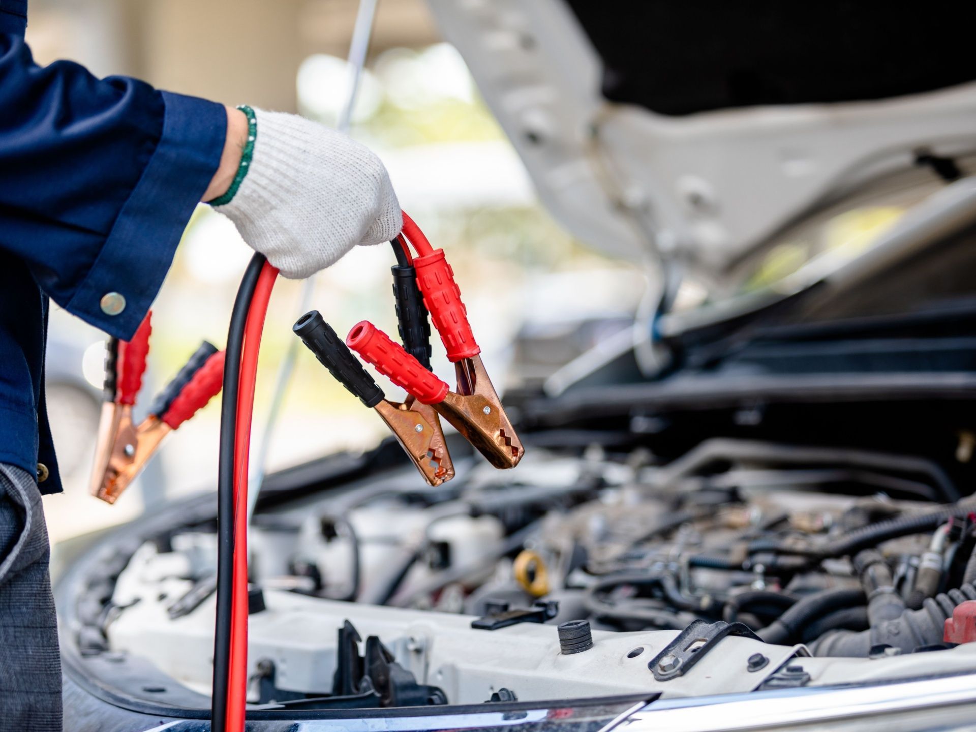 How Vehicle Jump Start Services Can Save You Time and Money
