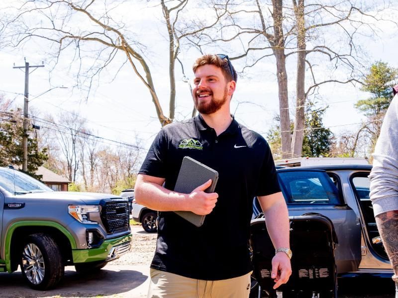professional roofing estimator