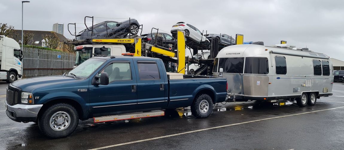 Airstream delivery service 