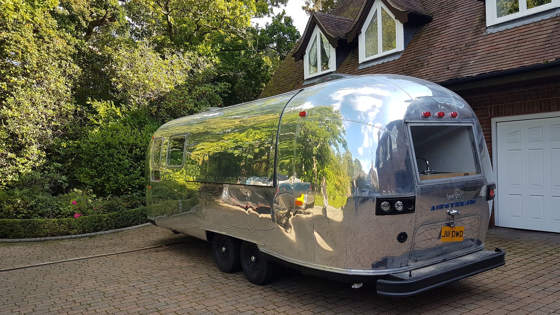 Airstream delivery