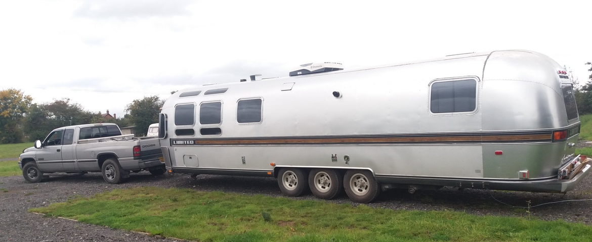 Triple axle Airstream