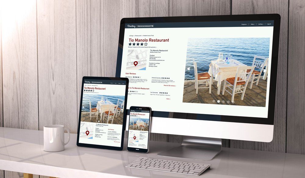 restaurant website in dektop, tablet, and mobile version