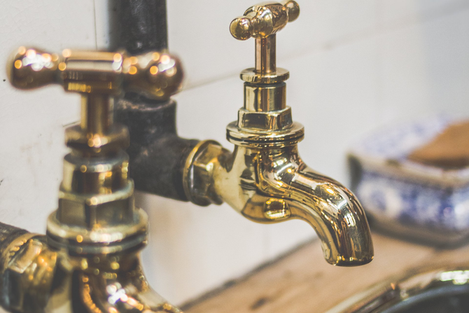 Brass bathroom faucet