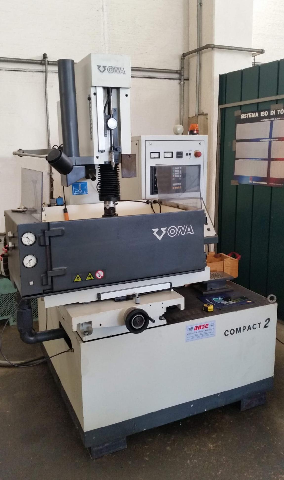 Macchina per elettroerosione a tuffo ONA Compact 2 - La.Ro.Mo. S.r.l.