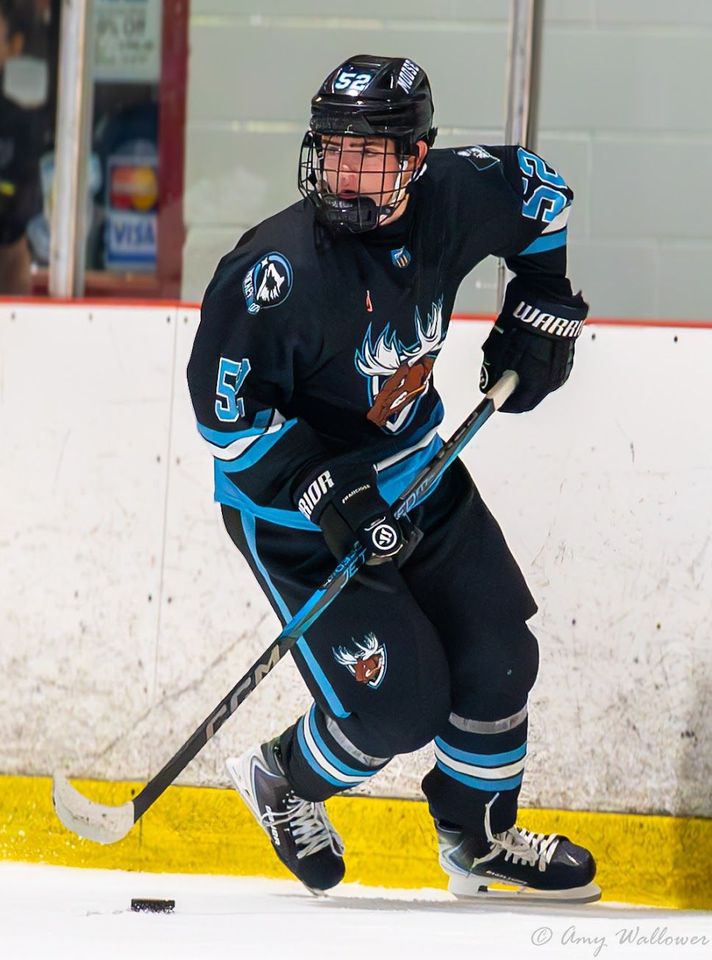 Tyler Borchard scanning