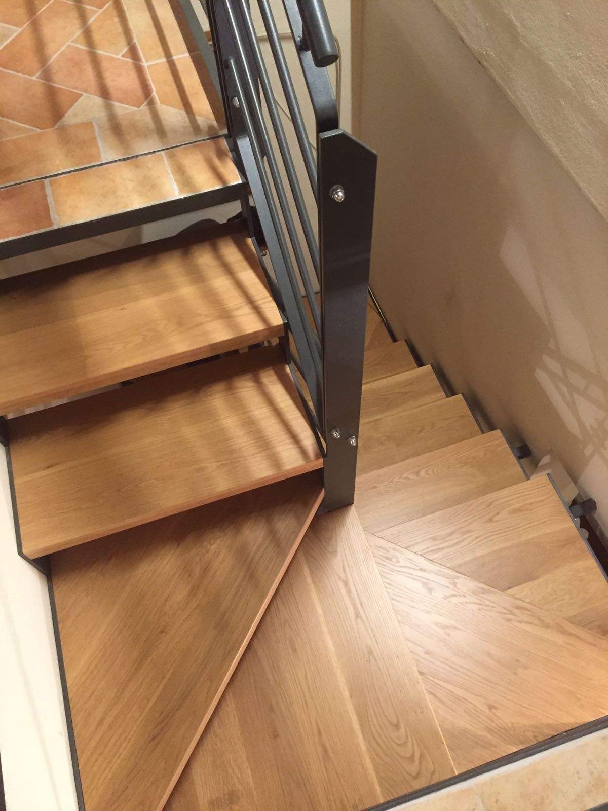 scala da interni  in legno antico di recupero