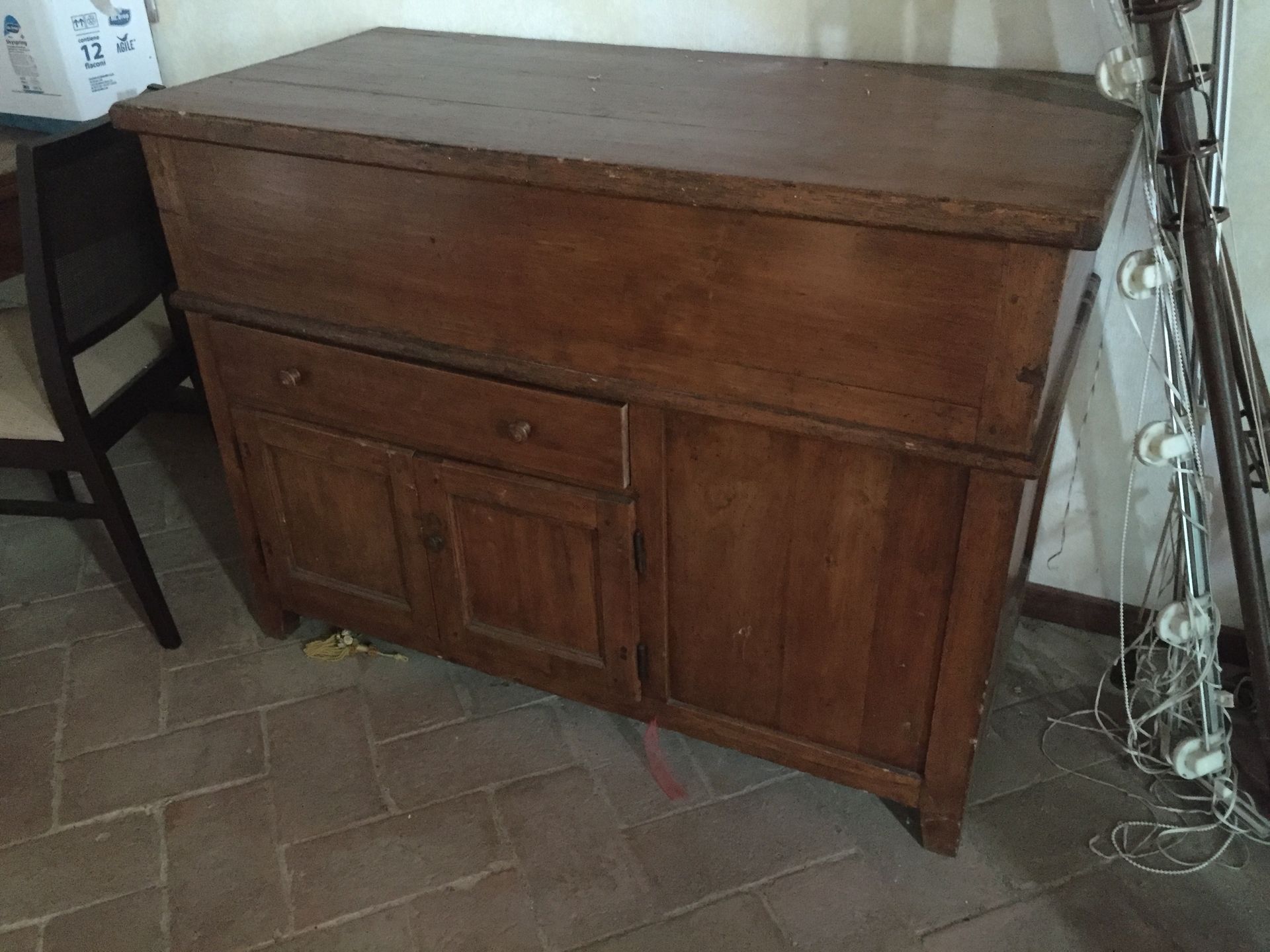 madia in arte povera toscana