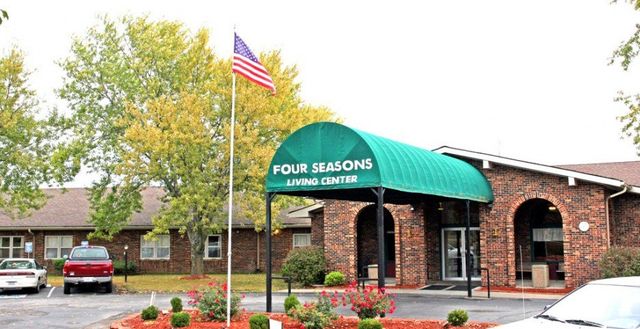 four seasons nursing home reviews