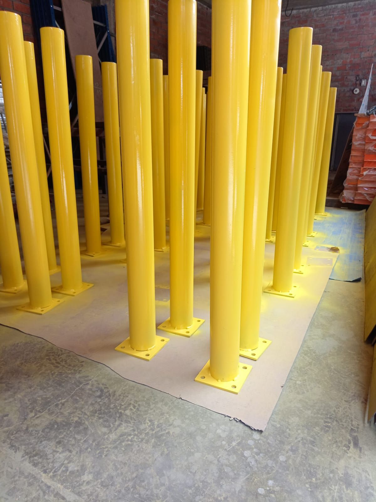 Black and white view of the Puente de la Mujer, a rotating pedestrian bridge in Buenos Aires.