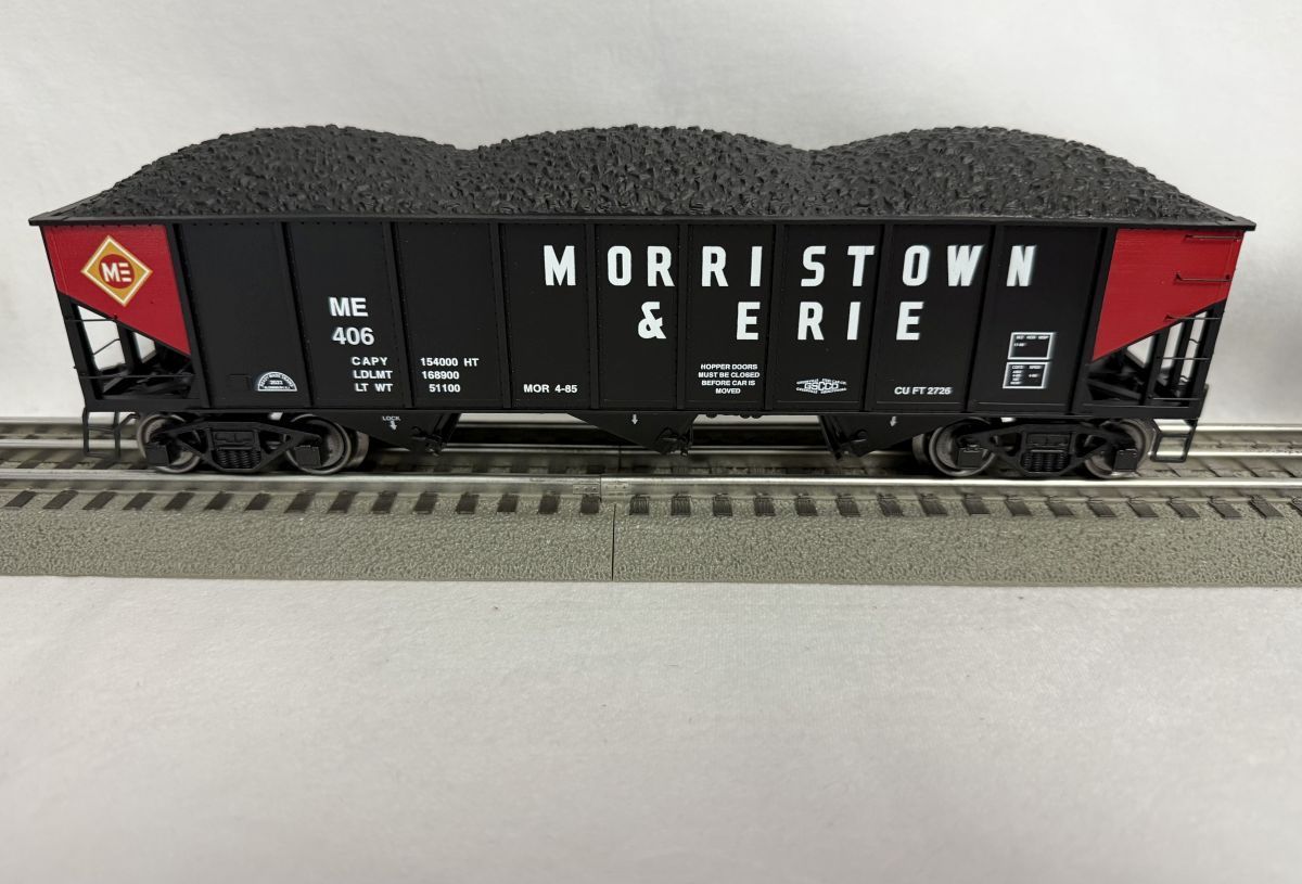 RMT662613 Morristown & Eries 3-Bay Hopper