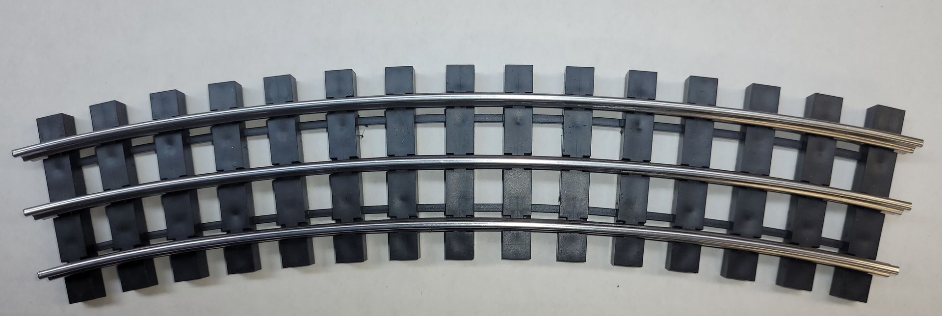 TR-213/4  O-42 Transition Curve with All Tinplate Rails
