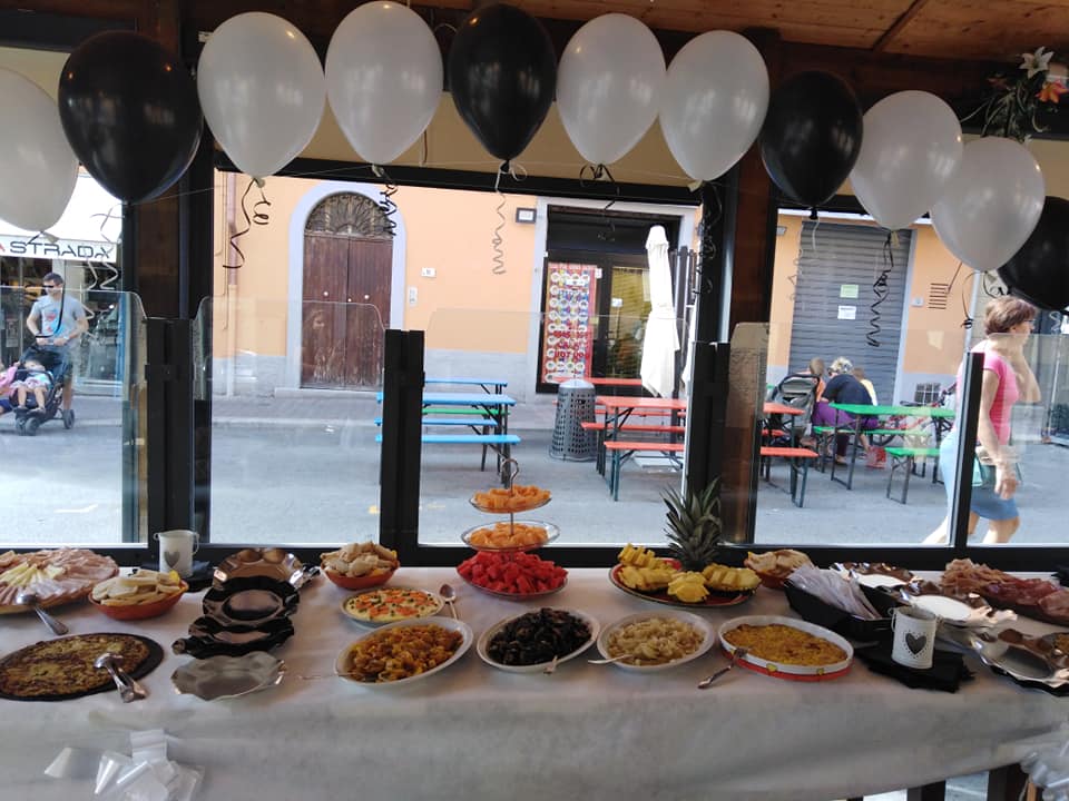 allestimento palloncini festa in ristorante