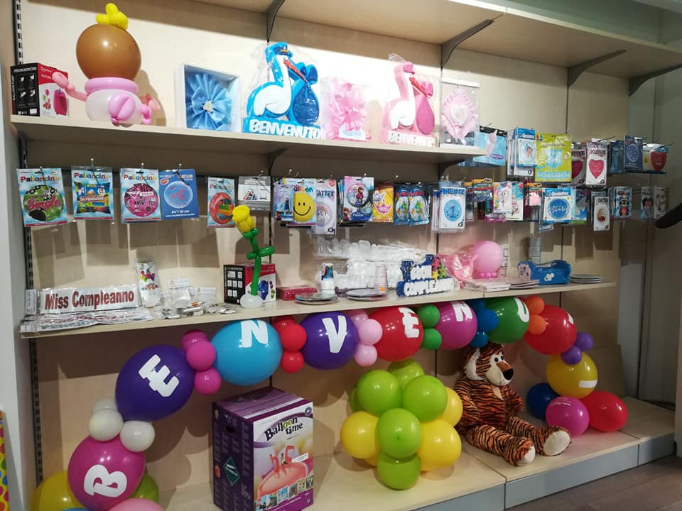 negozi di festoni e palloncini