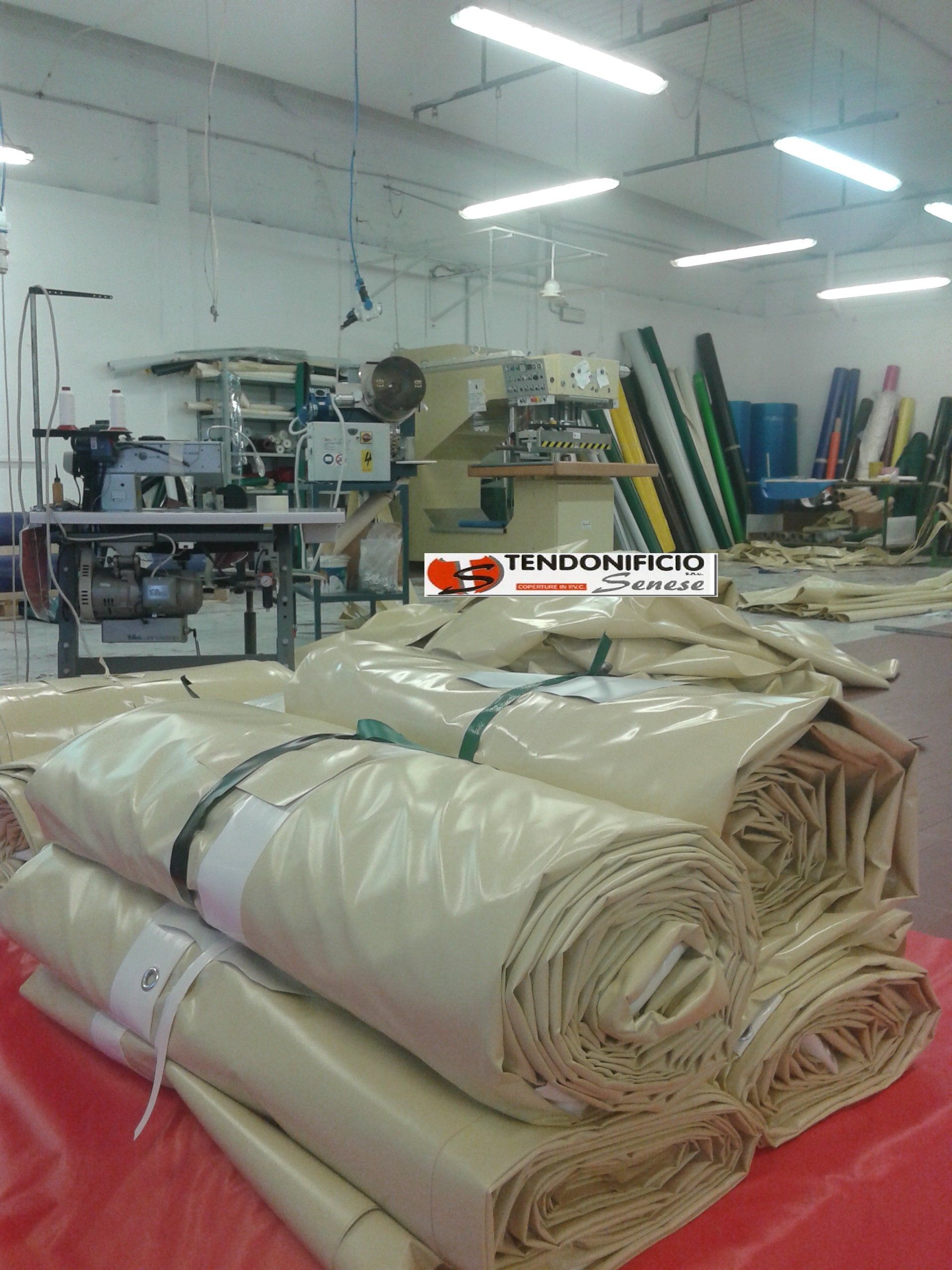 Rotoli di teli in pvc