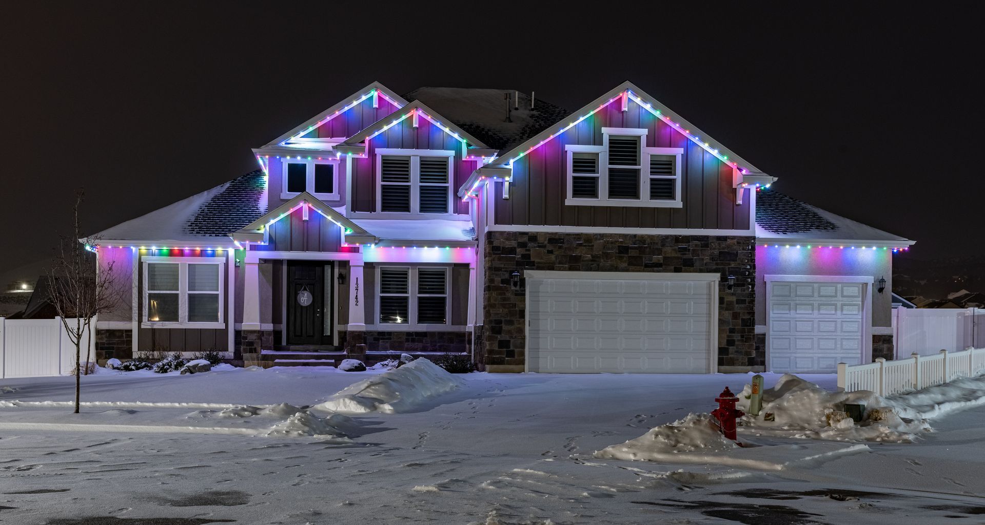 Lights on the Ceiling - Hartford, WI - Brew City Trim Light