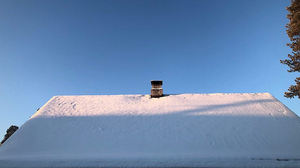 Dave Miner Roofing, we specialize in installing high-quality asphalt shingle roofing systems designed specifically for New England weather