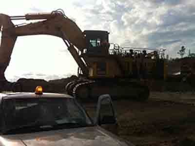 Commercial Vehicle — Tuscaloosa, AL — Hank's Auto Glass, Inc.